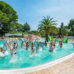 キャンプ場 Zecamping 3 Etoiles Avec Parc Aquatique - 3km Des Plages