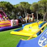 Zecamping 3 Etoiles Avec Parc Aquatique - 3km Des Plages Fréjus