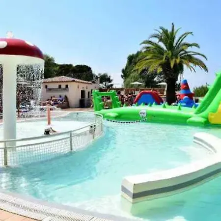 Zecamping 3 Avec Parc Aquatique - 3Km Des Plages Kemping Fréjus